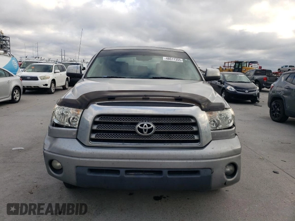 2007 Toyota Tundra Limited z VIN 5TBEV58177S465375, wystawiony jako Copart lot #48517355 z przebiegiem 231 924 mil mil oraz Czysty tytuł • Clean title. Historia ofert i sprzedaży dostępna na DreamBid. Obrazek 5.