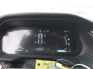 2024 Jeep Grand Cherokee с VIN 1C4RJYB69RC132500, выставлен на аукционе IAAI как лот 42553951 с пробегом 20 990 миль миль и . История ставок и продаж доступна на DreamBid. Изображение 7.