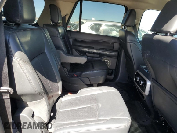 2024 Ford Expedition Max XLT z VIN 1FMJK1J89REA18081, wystawiony jako Copart lot #50258155 z przebiegiem 30 838 mil mil oraz Szkoda całkowita • Salvage title. Historia ofert i sprzedaży dostępna na DreamBid. Obrazek 11.