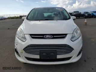 2016 Ford C-Max Energi SEL with VIN 1FADP5CU0GL111784, listed as a Copart auction lot 89015295 with 91,746 mi miles and Salvage Title. Bid and sale history available at carsss.com. Image 5.