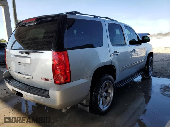 2013 GMC Yukon SLE with VIN 1GKS1AE08DR228662, listed as a Copart auction lot 83966994 with 72,007 mi miles and Salvage Title. Bid and sale history available at carsss.com. Image 3.