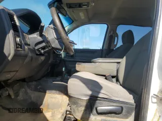2013 Ram 2500 Tradesman z VIN 3C6TR5H27DG614929, wystawiony jako Copart lot #61425075 z przebiegiem 249 575 mil mil oraz Czysty tytuł • Clean title. Historia ofert i sprzedaży dostępna na DreamBid. Obrazek 7.