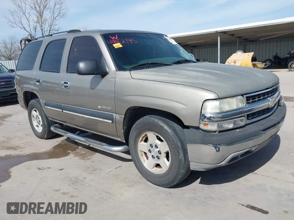 2003 Chevrolet Tahoe LS with VIN 1GNEC13V23R141539, listed as a IAAI auction lot 41812195 with 486,815 mi miles. Bid and sale history available at carsss.com. Image 1.