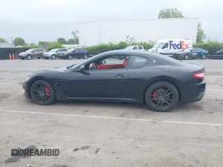2012 Maserati GranTurismo MC Stradale с VIN ZAM45MLA1C0061579, выставлен на аукционе IAAI как лот 41938411 с пробегом 76 626 миль миль и . История ставок и продаж доступна на DreamBid. Изображение 14.