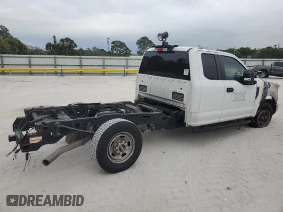 2019 Ford F-250 XL with VIN 1FT7X2A64KEC68788, listed as a Copart auction lot 41838115 with Not provided miles and Clean title. Bid and sale history available at DreamBid. Image 3.