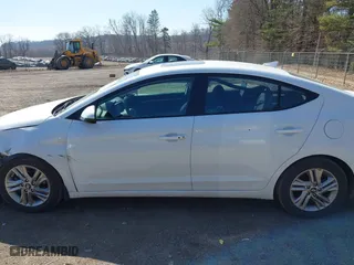 2019 Hyundai Elantra SEL with VIN 5NPD84LF2KH457710, listed as a IAAI auction lot 41800266 with 91,204 mi miles. Bid and sale history available at carsss.com. Image 14.