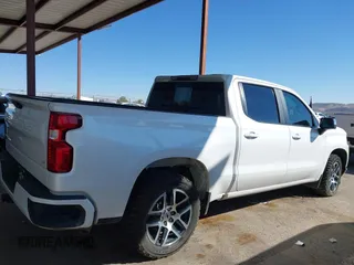 2020 Chevrolet Silverado 1500 LT with VIN 3GCPWCED6LG191059, listed as a IAAI auction lot 40680805 with 1 mi miles. Bid and sale history available at carsss.com. Image 14.