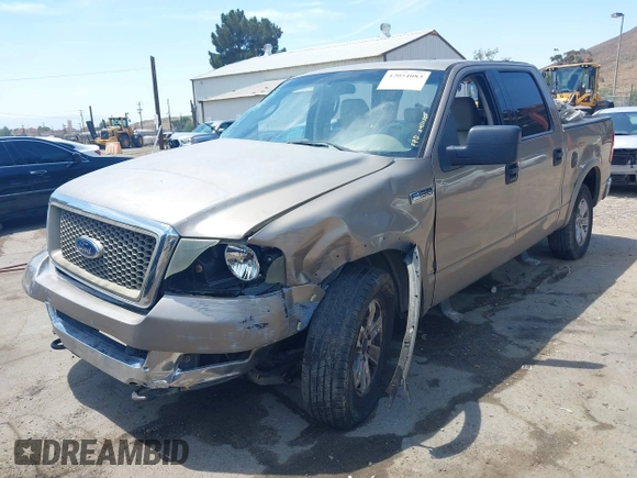2004 Ford F-150 XLT with VIN 1FTPW14524KD13974, listed as a IAAI auction lot 42054083 with 282,090 mi miles and . Bid and sale history available at DreamBid. Image 16.