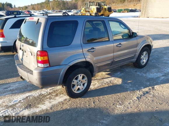 2007 Ford Escape Limited with VIN 1FMYU94197KA86109, listed as a IAAI auction lot 41307079 with 186,606 mi miles. Bid and sale history available at carsss.com. Image 4.