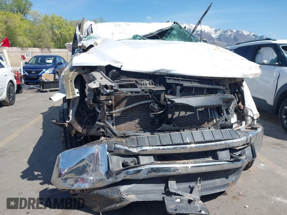2022 Ford F-250 XL with VIN 1FT7W2BT9NEF32163, listed as a IAAI auction lot 42086399 with Not provided miles and . Bid and sale history available at DreamBid. Image 11.