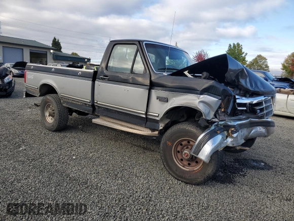 1994 Ford F-250 with VIN 2FTHF26G8RCA67016, listed as a Copart auction lot 71640344 with 146,118 mi miles and Salvage Title. Bid and sale history available at carsss.com. Image 4.