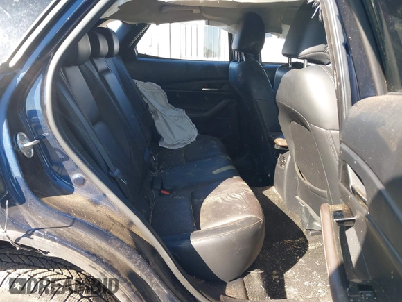 2023 Mazda CX-30 S Premium с VIN 3MVDMBDM7PM519793, выставлен на аукционе IAAI как лот 42184088 с пробегом 48 844 миль миль и . История ставок и продаж доступна на DreamBid. Изображение 8.