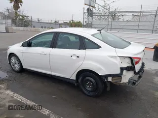 2012 Ford Focus SEL with VIN 1FAHP3H27CL314291, listed as a IAAI auction lot 41859207 with 86,830 mi miles. Bid and sale history available at carsss.com. Image 3.