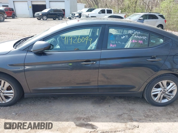 2020 Hyundai Elantra Value Edition z VIN 5NPD84LF6LH616584, wystawiony jako IAAI lot #41926099 z przebiegiem 86 887 mil mil oraz . Historia ofert i sprzedaży dostępna na DreamBid. Obrazek 14.