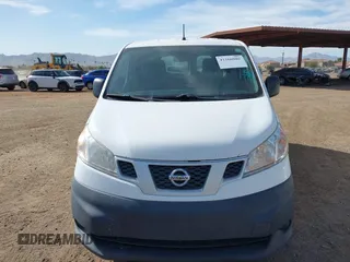2016 Nissan NV200 S z VIN 3N6CM0KNXGK698661, wystawiony jako IAAI lot #41566086 z przebiegiem 249 676 mil mil oraz . Historia ofert i sprzedaży dostępna na DreamBid. Obrazek 6.