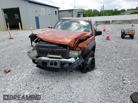 2006 Chevrolet Colorado 3LT z VIN 1GCDT136768227792, wystawiony jako Copart lot #58733215 z przebiegiem 225 400 mil mil oraz Szkoda całkowita • Salvage title. Historia ofert i sprzedaży dostępna na DreamBid. Obrazek 13.