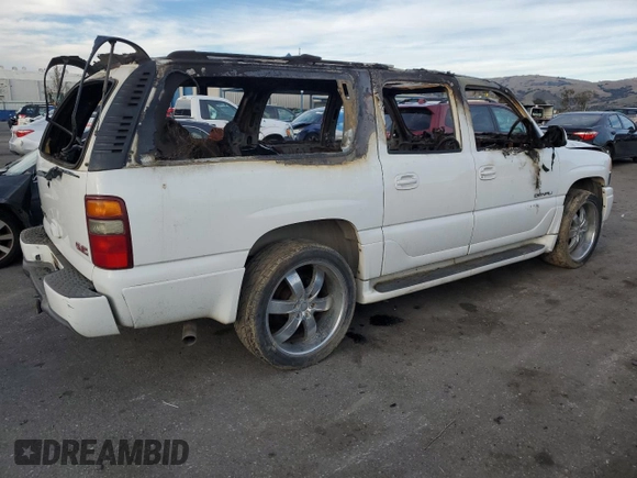 2003 GMC Yukon XL Denali with VIN 1GKFK66UX3J327011, listed as a Copart auction lot 87629095 with 0 mi miles and Non Repairable. Bid and sale history available at carsss.com. Image 3.