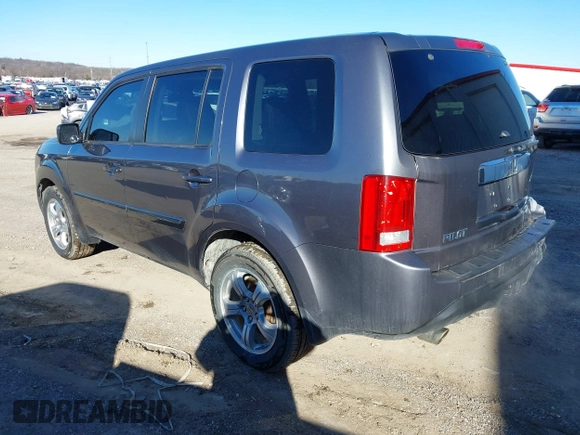 2015 Honda Pilot EX-L with VIN 5FNYF4H57FB063115, listed as a IAAI auction lot 41248234 with 187,752 mi miles and . Bid and sale history available at carsss.com. Image 3.