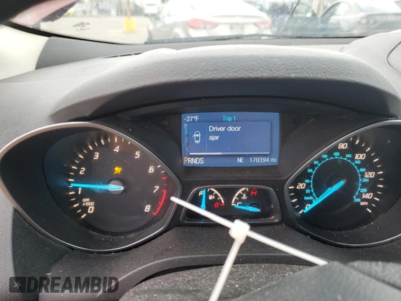 2015 Ford Escape SE z VIN 1FMCU0G75FUA89467, wystawiony jako Copart lot #50312695 z przebiegiem 170 394 mil mil oraz Szkoda całkowita • Salvage title. Historia ofert i sprzedaży dostępna na DreamBid. Obrazek 9.