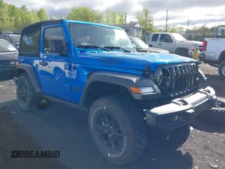 2023 Jeep Wrangler Sport S с VIN 1C4GJXAG1PW643061, выставлен на аукционе IAAI как лот 42157567 с пробегом 8 841 миль миль и . История ставок и продаж доступна на DreamBid. Изображение 1.