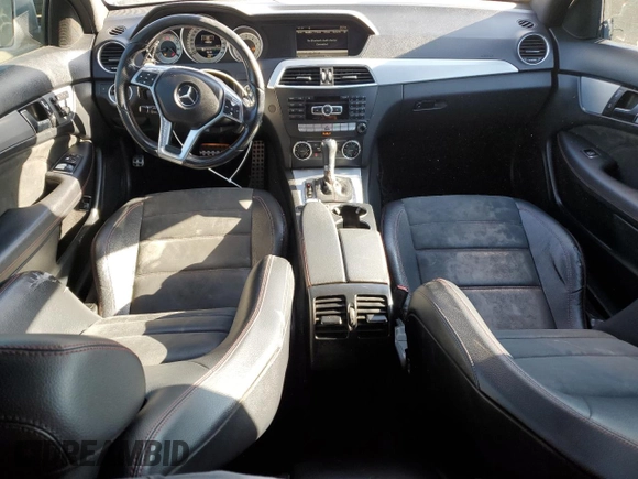 2013 Mercedes-Benz C C 350 with VIN WDDGJ5HB4DF952071, listed as a Copart auction lot 89209365 with 132,232 mi miles and Salvage Title. Bid and sale history available at carsss.com. Image 8.