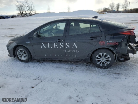 2020 Toyota Prius Prime LE with VIN JTDKARFP2L3152041, listed as a Copart auction lot 44219255 with 90,648 mi miles and Salvage Title. Bid and sale history available at carsss.com. Image 2.