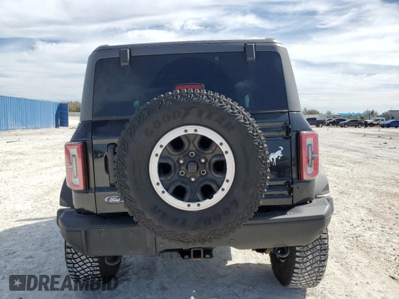 2023 Ford Bronco with VIN 1FMDE5CP5PLB20907, listed as a Copart auction lot 41809134 with 14,509 mi miles. Bid and sale history available at carsss.com. Image 6.