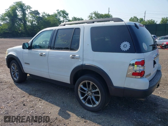 2007 Ford Explorer XLT z VIN 1FMEU73E97UB67644, wystawiony jako IAAI lot #42574685 z przebiegiem Nie podano mil oraz . Historia ofert i sprzedaży dostępna na DreamBid. Obrazek 3.