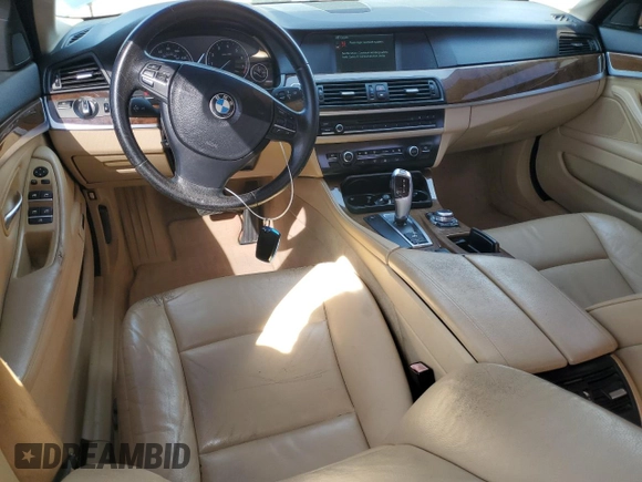 2011 BMW 5 Series 528i with VIN WBAFR1C58BC745610, listed as a Copart auction lot 50841195 with 208,088 mi miles and Clean Title. Bid and sale history available at carsss.com. Image 8.