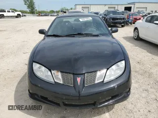 2004 Pontiac Sunfire z VIN 1G2JB12F547239258, wystawiony jako Copart lot #55818955 z przebiegiem 63 148 mil mil oraz Szkody całkowita. Historia ofert i sprzedaży dostępna na DreamBid. Obrazek 5.