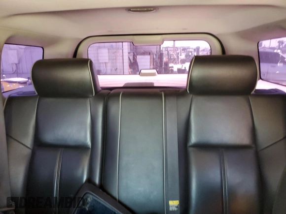 2006 Hummer H3 z VIN 5GTDN136368218428, wystawiony jako Copart lot #57522885 z przebiegiem 156 776 mil mil oraz Tytuł czysty. Historia ofert i sprzedaży dostępna na DreamBid. Obrazek 10.