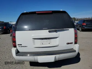 2010 GMC Yukon Denali with VIN 1GKUCEEF1AR226651, listed as a Copart auction lot 46990055 with 214,750 mi miles and Salvage Title. Bid and sale history available at carsss.com. Image 6.
