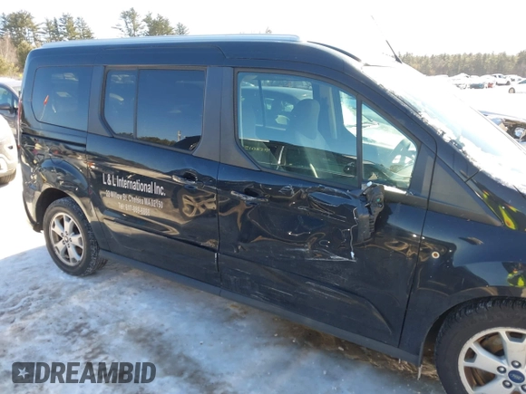 2017 Ford Transit Connect XLT z VIN NM0GS9F72H1318416, wystawiony jako IAAI lot #41611172 z przebiegiem 109 636 mil mil oraz . Historia ofert i sprzedaży dostępna na DreamBid. Obrazek 6.