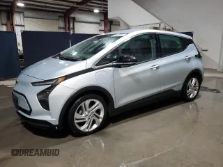2023 Chevrolet Bolt EV 1LT z VIN 1G1FW6S09P4186674, wystawiony jako Copart lot #59234485 z przebiegiem 42 383 mil mil oraz Szkoda całkowita • Salvage title. Historia ofert i sprzedaży dostępna na DreamBid. Obrazek 1.