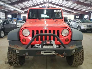 2013 Jeep Wrangler Unlimited Sport z VIN 1C4HJWDG5DL597192, wystawiony jako Copart lot #57300535 z przebiegiem 194 719 mil mil oraz Tytuł czysty. Historia ofert i sprzedaży dostępna na DreamBid. Obrazek 5.