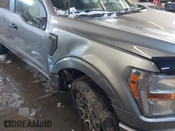 2021 Ford F-150 XL with VIN 1FTEW1EP0MKE87078, listed as a IAAI auction lot 41857664 with 43,588 mi miles. Bid and sale history available at carsss.com. Image 6.