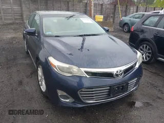 2014 Toyota Avalon Limited z VIN 4T1BK1EB5EU098361, wystawiony jako IAAI lot #42317290 z przebiegiem 243 175 mil mil oraz . Historia ofert i sprzedaży dostępna na DreamBid. Obrazek 12.