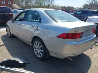 2006 Acura TSX with VIN JH4CL96826C012422, listed as a IAAI auction lot 42098806 with 186,706 mi miles and . Bid and sale history available at DreamBid. Image 3.