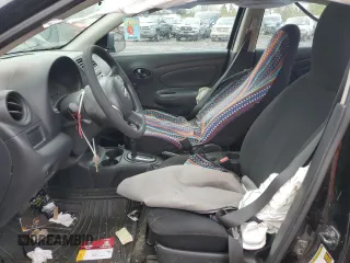 2014 Nissan Versa SV with VIN 3N1CN7AP0EL821695, listed as a Copart auction lot 52405675 with 138,814 mi miles and Clean Title. Bid and sale history available at DreamBid. Image 7.
