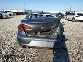 2013 Volkswagen CC Sport with VIN WVWBP7AN7DE524858, listed as a Copart auction lot 73398534 with 140,447 mi miles and Salvage Title. Bid and sale history available at DreamBid. Image 6.
