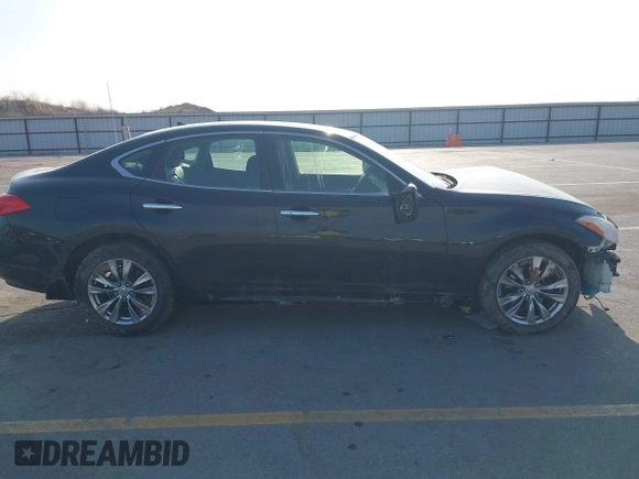 2013 Infiniti M with VIN JN1BY1AR3DM600436, listed as a IAAI auction lot 42031696 with 114,637 mi miles and . Bid and sale history available at DreamBid. Image 13.