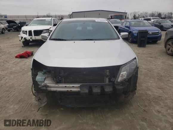 2011 Ford Fusion SE with VIN 3FAHP0HA8BR199223, listed as a Copart auction lot 43188865 with 200,024 mi miles and Salvage Title. Bid and sale history available at carsss.com. Image 5.