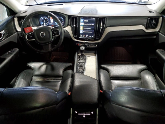 2019 Volvo XC60 Inscription z VIN LYV102RL4KB187813, wystawiony jako Copart lot #50614975 z przebiegiem 114 556 mil mil oraz Szkoda całkowita • Salvage title. Historia ofert i sprzedaży dostępna na DreamBid. Obrazek 8.