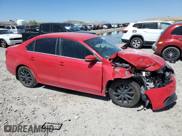 2013 Volkswagen Jetta SE with VIN 3VWDP7AJ6DM401761, listed as a Copart auction lot 52921765 with 119,847 mi miles and Salvage title. Bid and sale history available at DreamBid. Image 4.