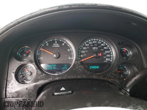 2013 Chevrolet Suburban LT with VIN 1GNSKJE77DR131188, listed as a Copart auction lot 52880375 with 147,278 mi miles and Salvage Title. Bid and sale history available at DreamBid. Image 9.