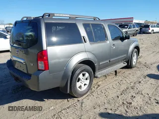 2005 Nissan Pathfinder SE with VIN 5N1AR18U55C791523, listed as a IAAI auction lot 41848499 with 247,768 mi miles. Bid and sale history available at carsss.com. Image 4.