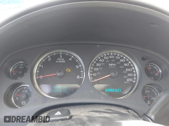 2007 Chevrolet Tahoe LS z VIN 1GNFC13J97R308812, wystawiony jako IAAI lot #41898016 z przebiegiem 178 559 mil mil oraz . Historia ofert i sprzedaży dostępna na DreamBid. Obrazek 7.
