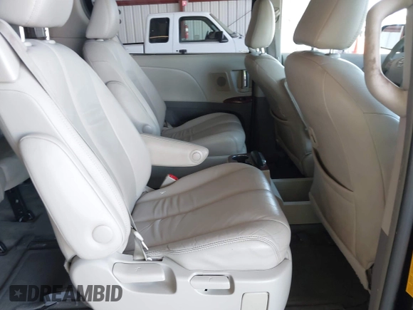2014 Toyota Sienna Limited with VIN 5TDDK3DC5ES092132, listed as a IAAI auction lot 42168110 with 193,154 mi miles and . Bid and sale history available at DreamBid. Image 8.
