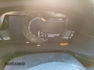 2022 Toyota Supra 3.0 z VIN WZ1DB0C04NW047447, wystawiony jako Copart lot #64258802 z przebiegiem Nie podano mil oraz . Historia ofert i sprzedaży dostępna na DreamBid. Obrazek 8.