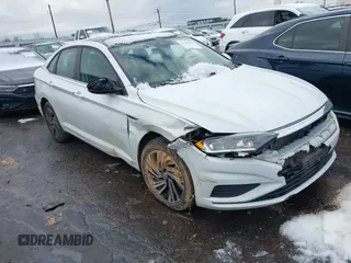 2021 Volkswagen Jetta SEL with VIN 3VWE57BU0MM011337, listed as a IAAI auction lot 41307039 with 54,306 mi miles and . Bid and sale history available at DreamBid. Image 1.